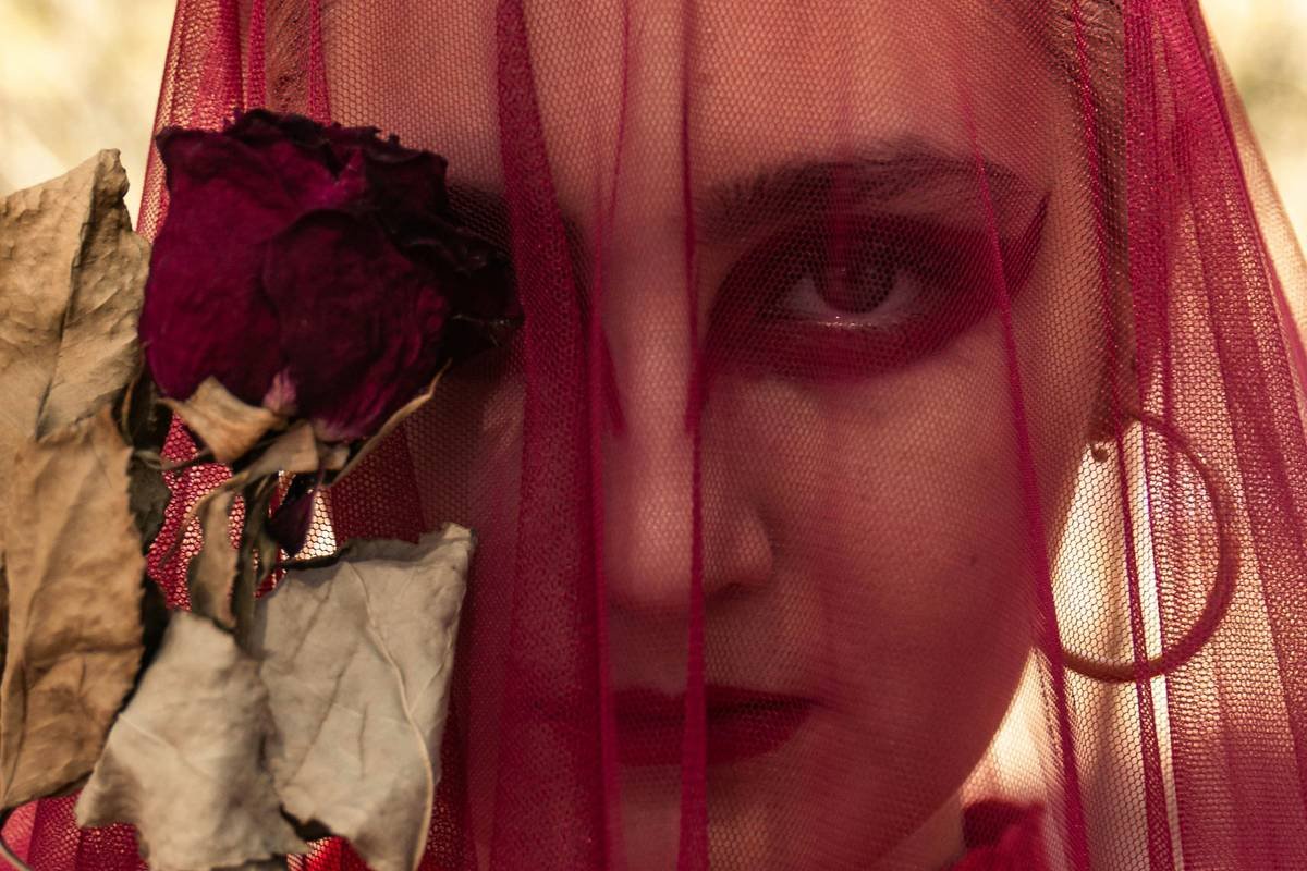 Mastering High-Impact Styles: The Ultimate Guide to Editorial Makeup That Stops Scrollers Dead