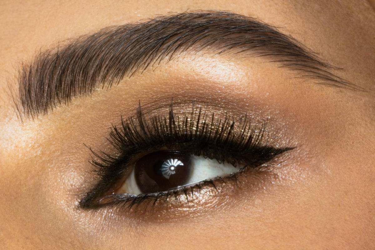 Mastering Avant-Garde Eyeliner: The Ultimate Guide for Bold, Editorial Looks