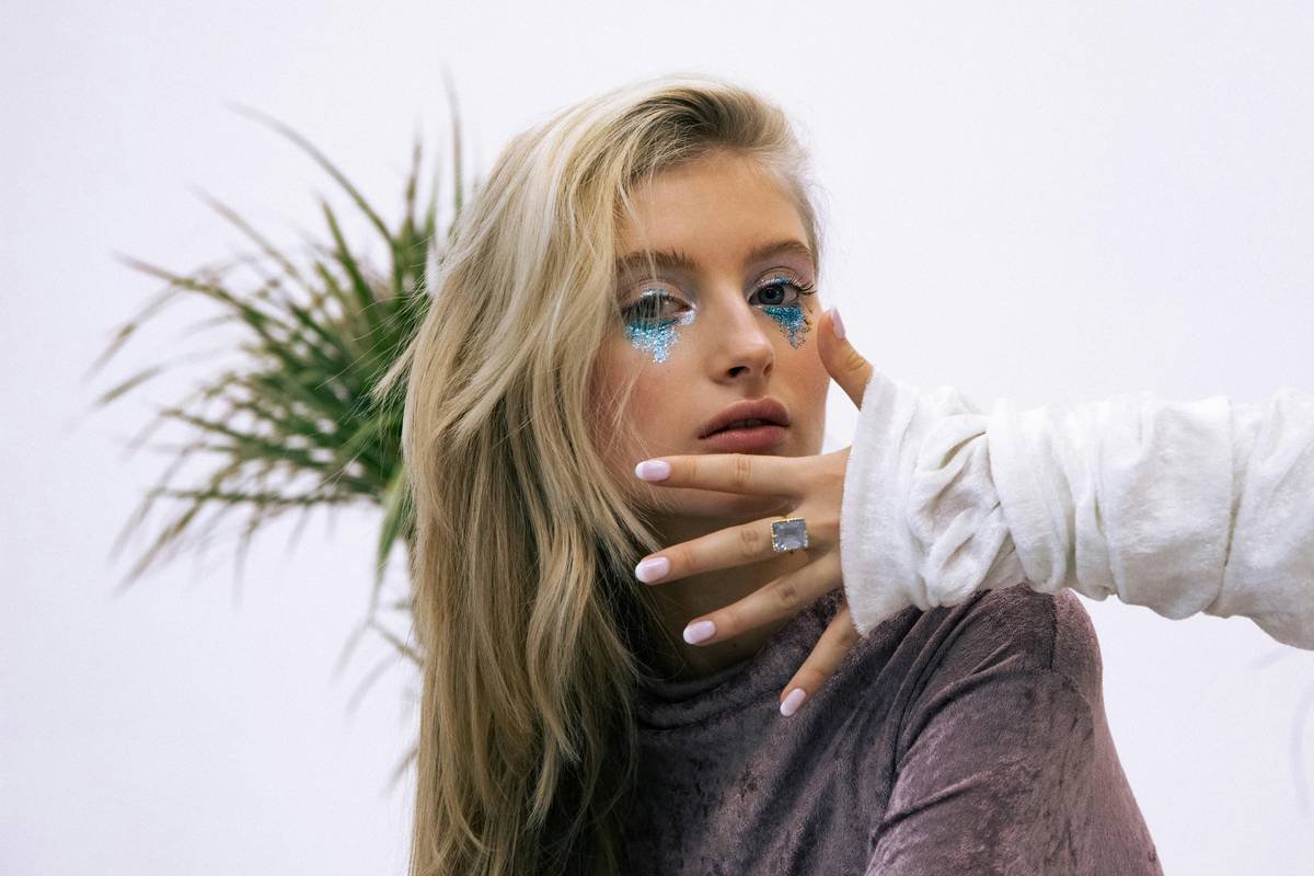 What Is Avant-Garde Face Art—And How to Master It Without Looking Like a Glittery Disaster?