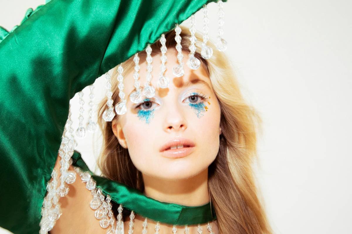 Upscale Makeup Artistry: 7 Proven Tips to Avoid Costly Mistakes